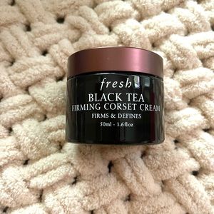 Fresh Beauty Balck tea firming corset cream